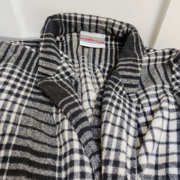 Urban Renewal Wool Plaid Blazer - Medium - Picture 10 of 11